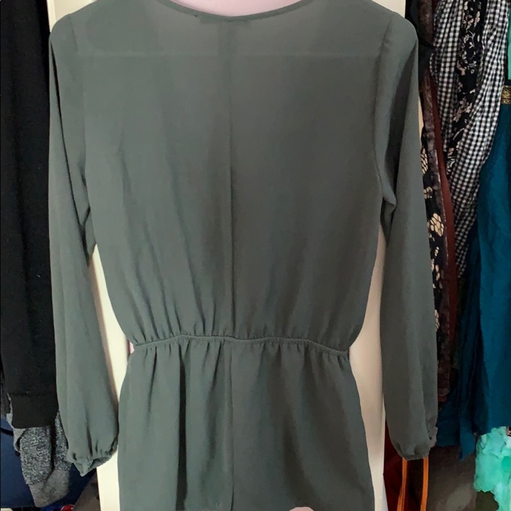 Forest green Forever 21 long sleeve romper - Picture 3 of 4